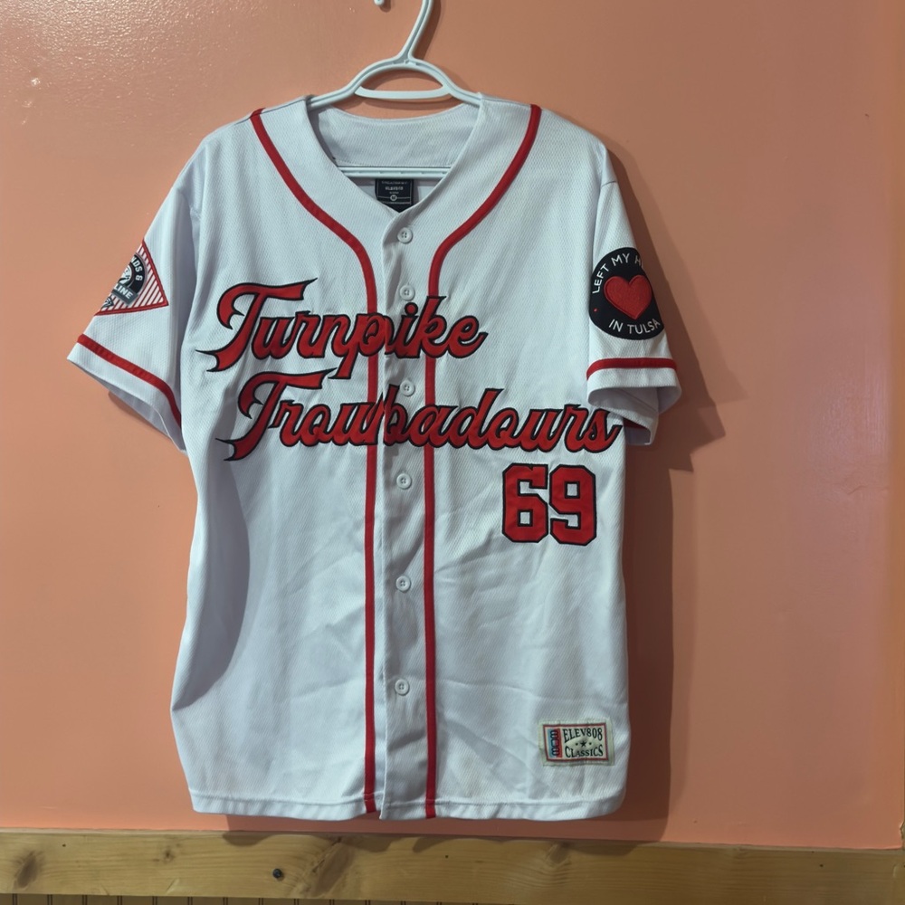 Turnpike Troubadours White and Red Jersey